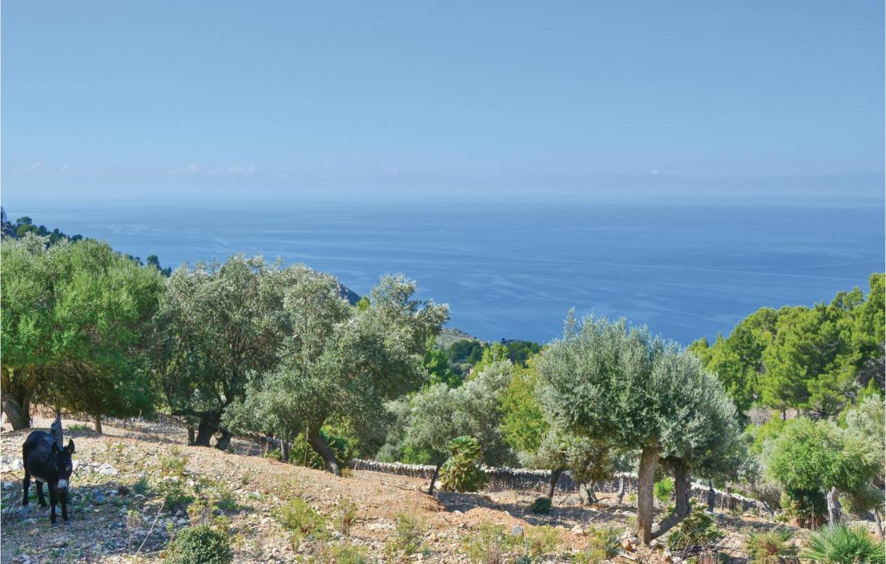 Vakantiehuis Awesome In With House Sea View